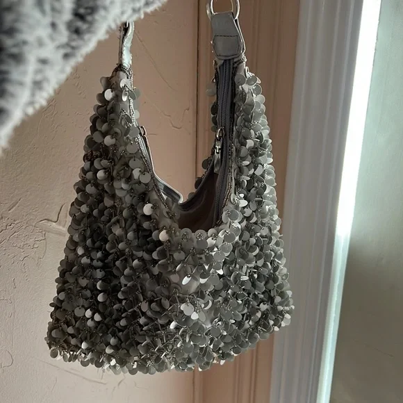 2000’s sparkly bag - Picture 2 of 4